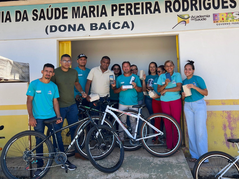 Prefeitura de Lagoa do Tocantins reforça atuação dos agentes de saúde com entrega de bicicletas e telefones