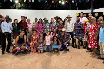 Arraiá do CRAS reúne idosos e comunidade em noite de cultura e alegria