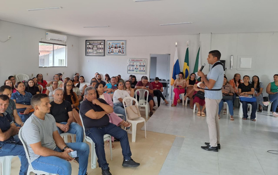 Educadores participam de Formação sobre o Sistema Integrado para Gestão Educacional