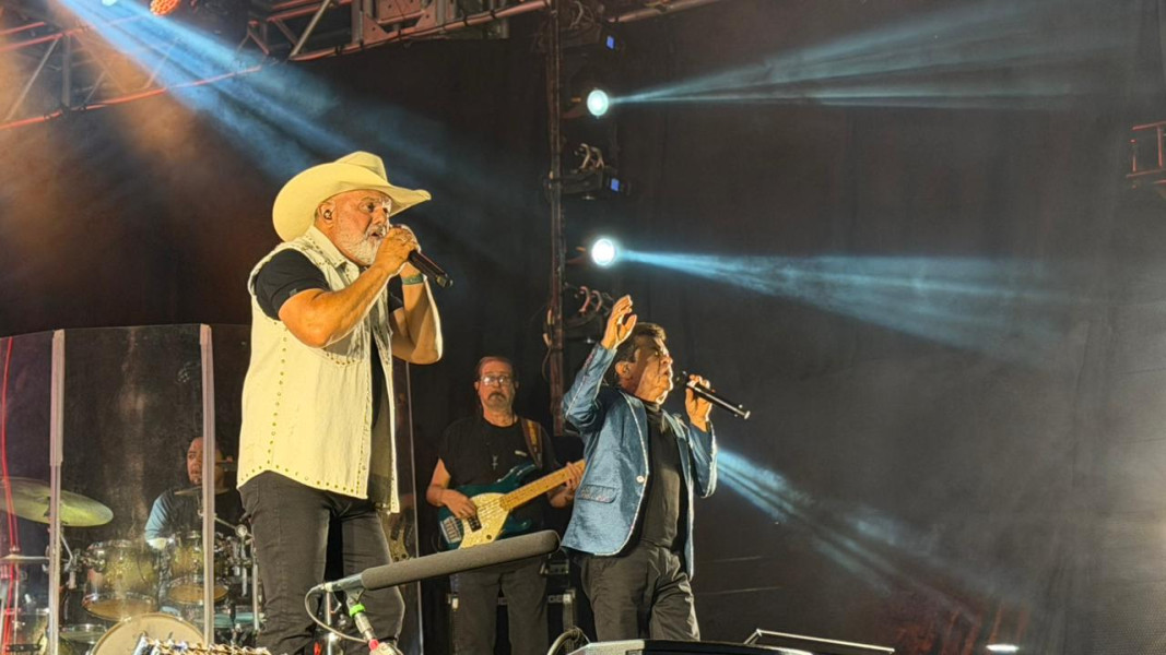 Mega show de Rio Negro e Solimões e demais atrações atrai milhares de pessoas